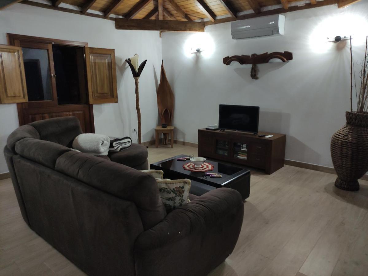 El Regalo De Mis Abuelos Santa Lucia De Tirajana Экстерьер фото